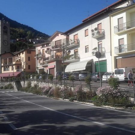 Appartamento Sul Lago D'Iseo Tavernola Bergamasca Kültér fotó