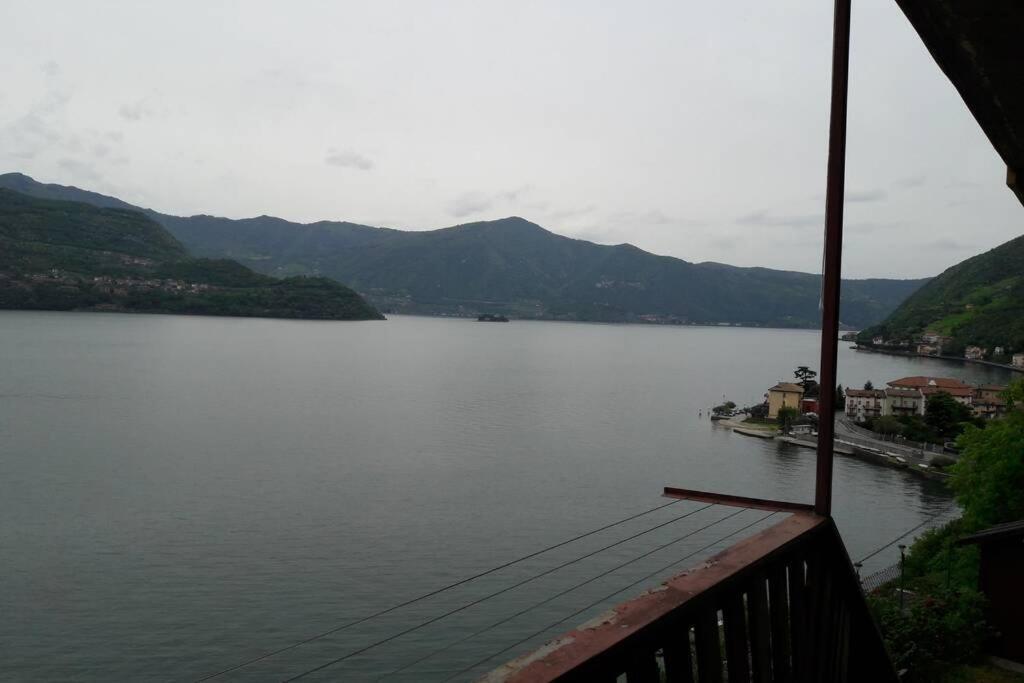 Appartamento Sul Lago D'Iseo Tavernola Bergamasca Kültér fotó